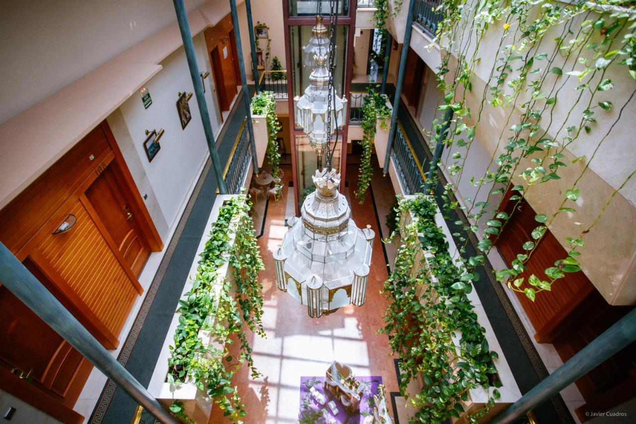 Hotel Avenida Beas de Segura Exterior photo